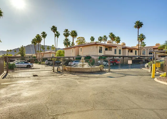 Family-friendly W/ Pool Access In Phoenix! Holiday home Phoenix