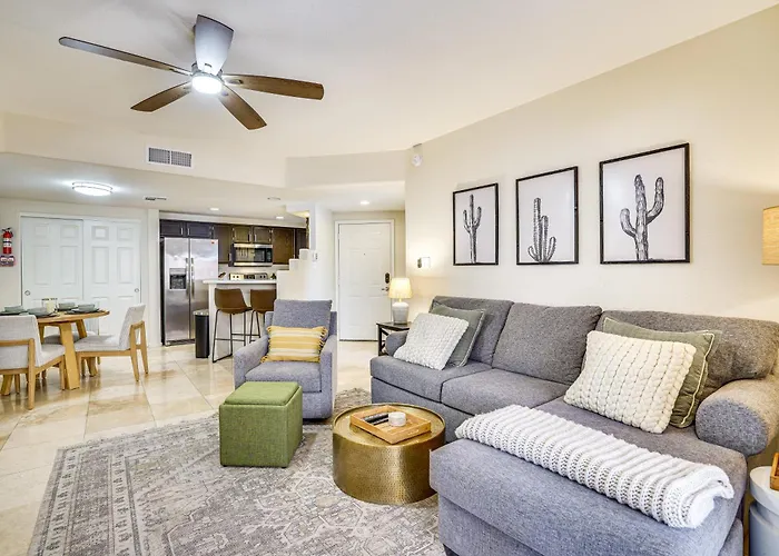 Holiday home Family-friendly W/ Pool Access In Phoenix! Phoenix