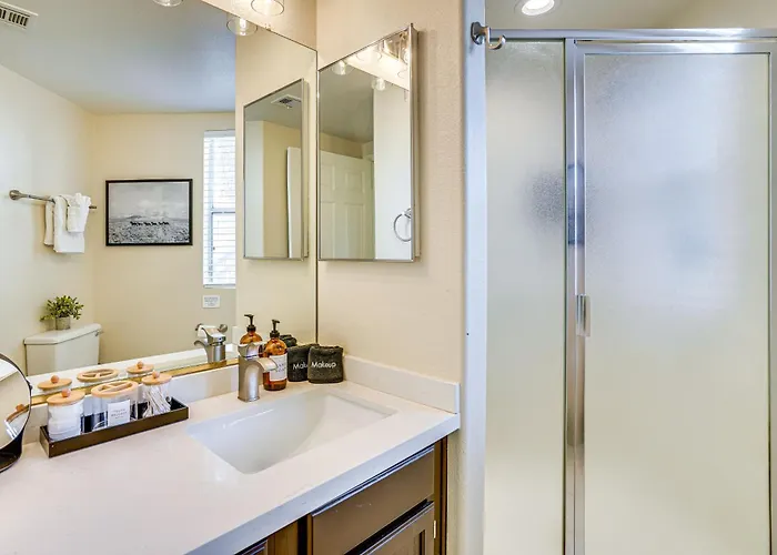 Family-friendly W/ Pool Access In Phoenix! Holiday home