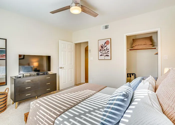 Holiday home Family-friendly W/ Pool Access In Phoenix! Phoenix