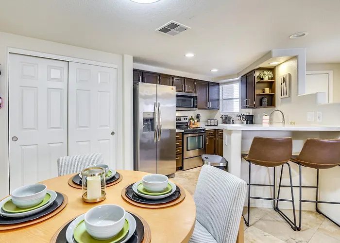 Holiday home Family-friendly W/ Pool Access In Phoenix!