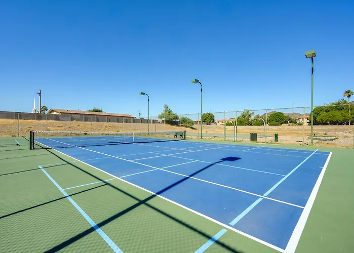 Family-friendly W/ Pool Access In Phoenix! Holiday home *